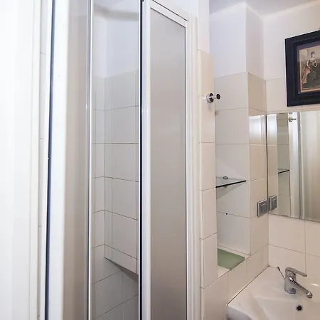 Porta Susa Cozy Flat Turin
