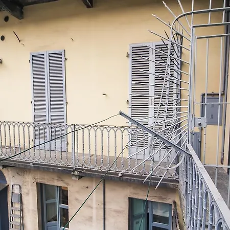 Porta Susa Cozy Flat Turin